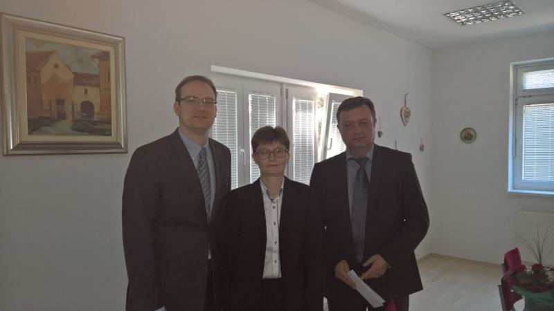 Wp 20160331 13 14 20 pro li